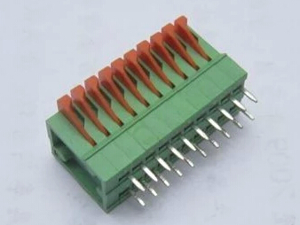 1420788755566894.jpg 電子連接器在極端環(huán)境下的使用技巧