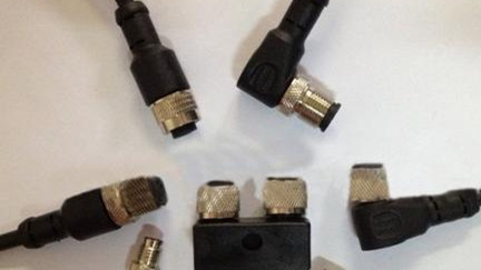 怎樣正確使用精密電子連接器？