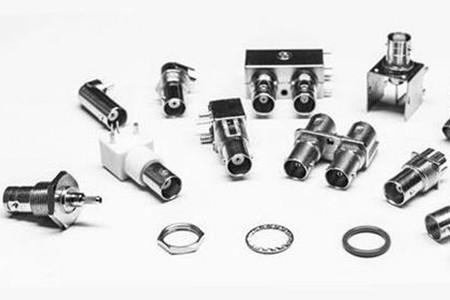 為逆變器定制電子連接器需重視性能指標(biāo)