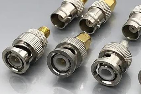 如何選擇高質(zhì)量低壓電纜連接器？選購技巧分享！