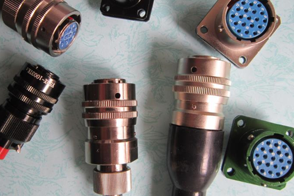 圓形連接器質(zhì)量如何判斷？從這幾個(gè)方面著手！ 圖2